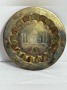 Brass Decorative Wall Plate with Taj Mahal Motif - Gold